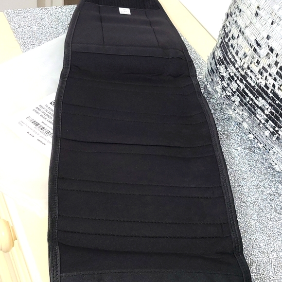NWT Med Black Sports Waist Trainer, Burner, Shaper Body Belt - Picture 12 of 16